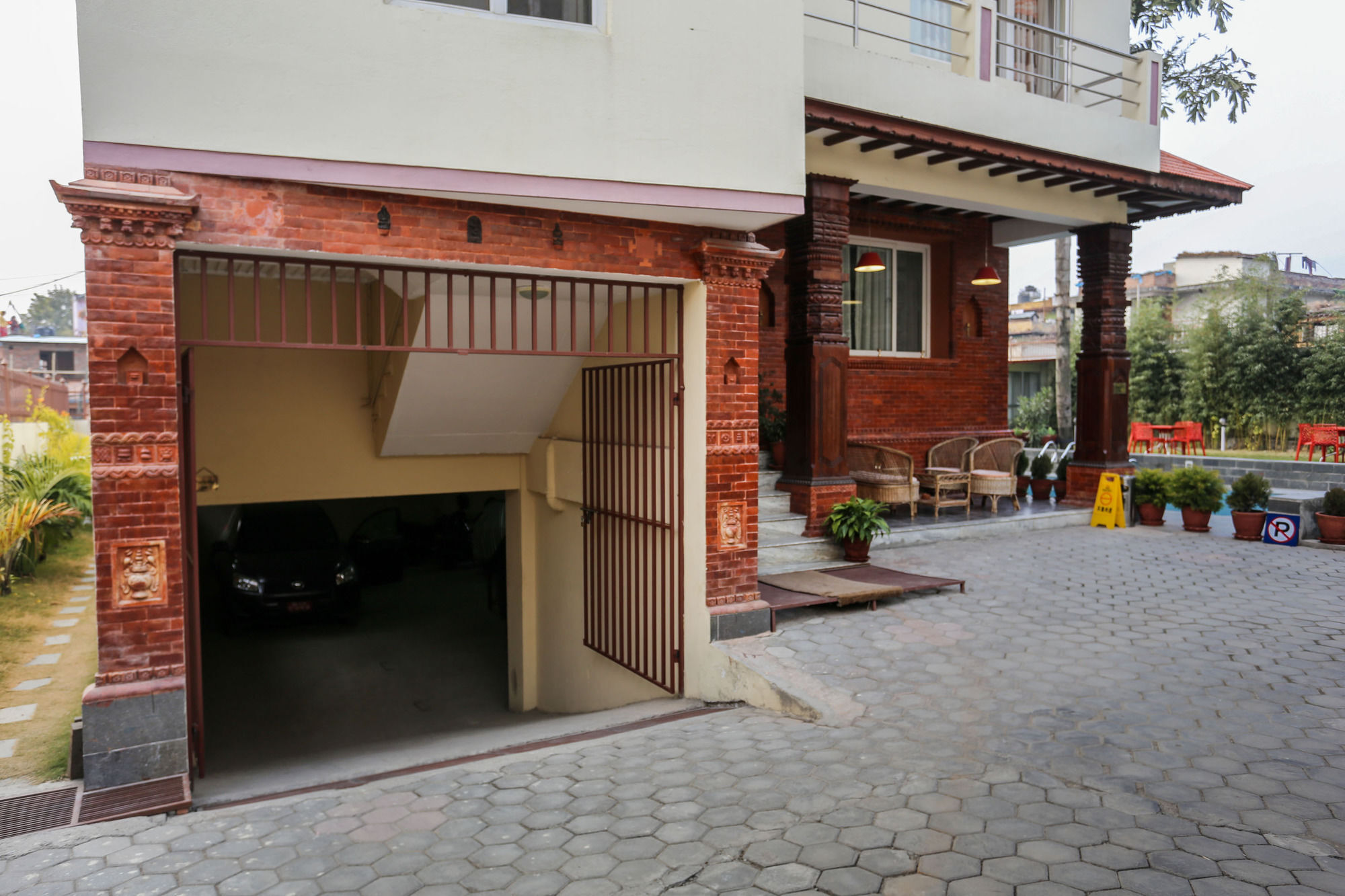 Nirvana Home Катманду Экстерьер фото